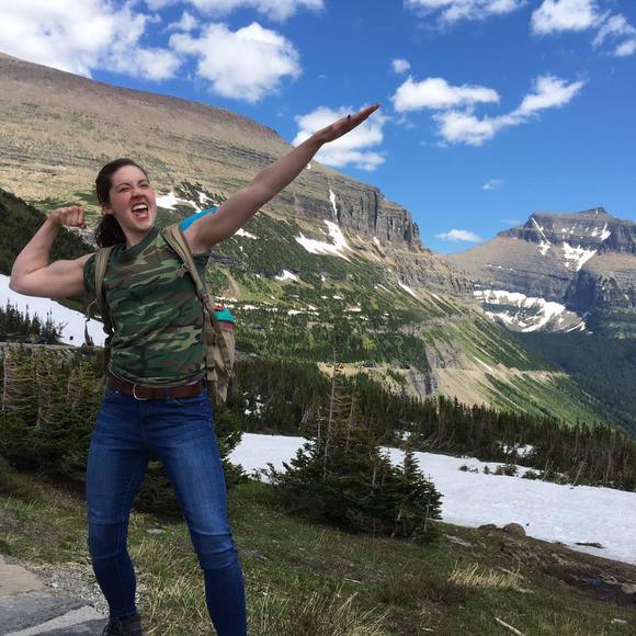 Meet your Posher, Alexandra - Picture 1 of 1